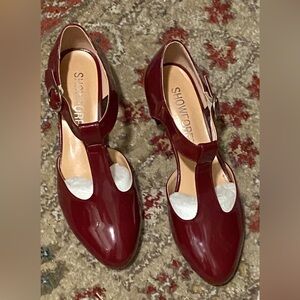Showforest shoes new Burgundy